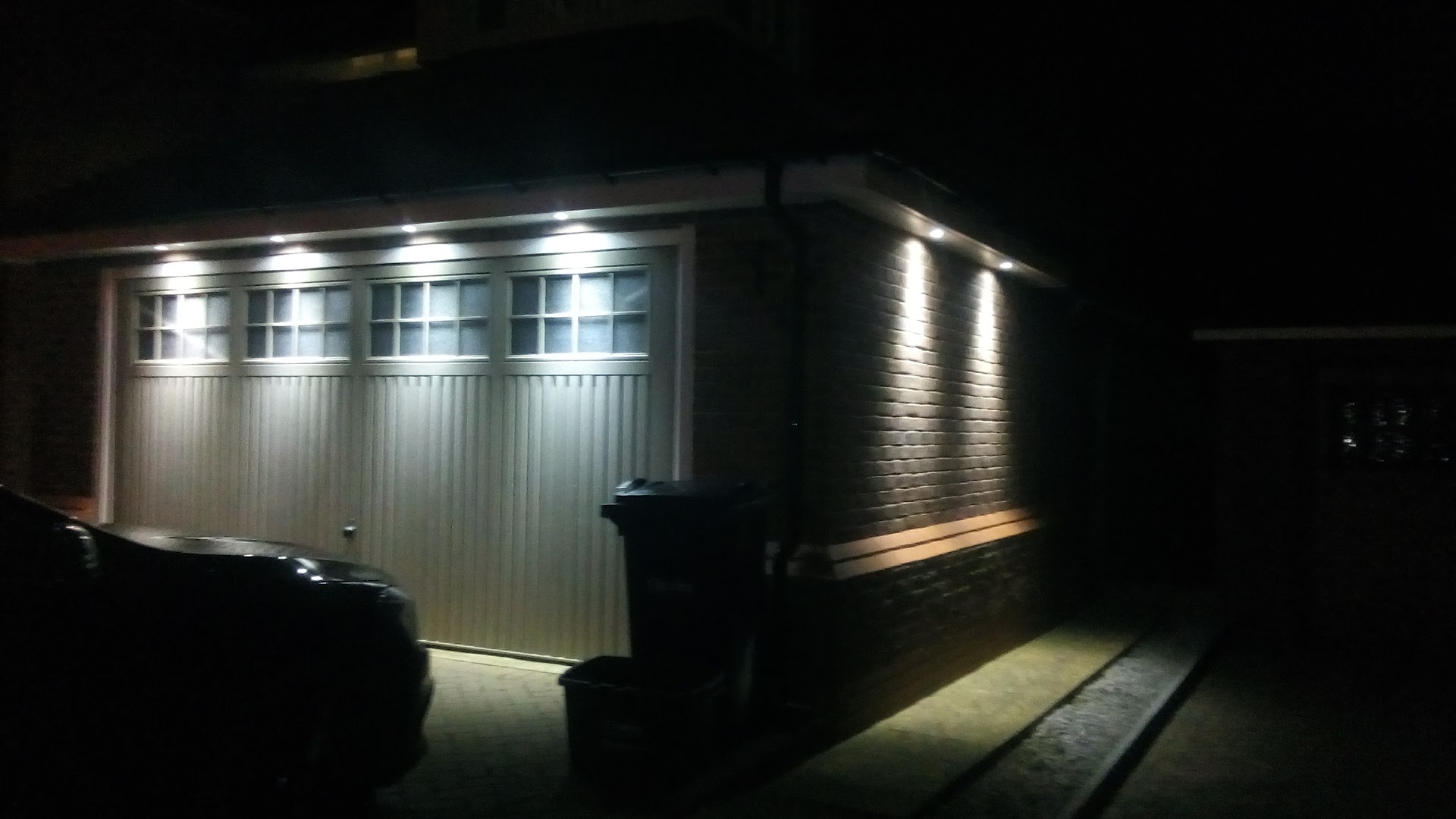 Leyland Electrician Darren Eckton — Photos 10
